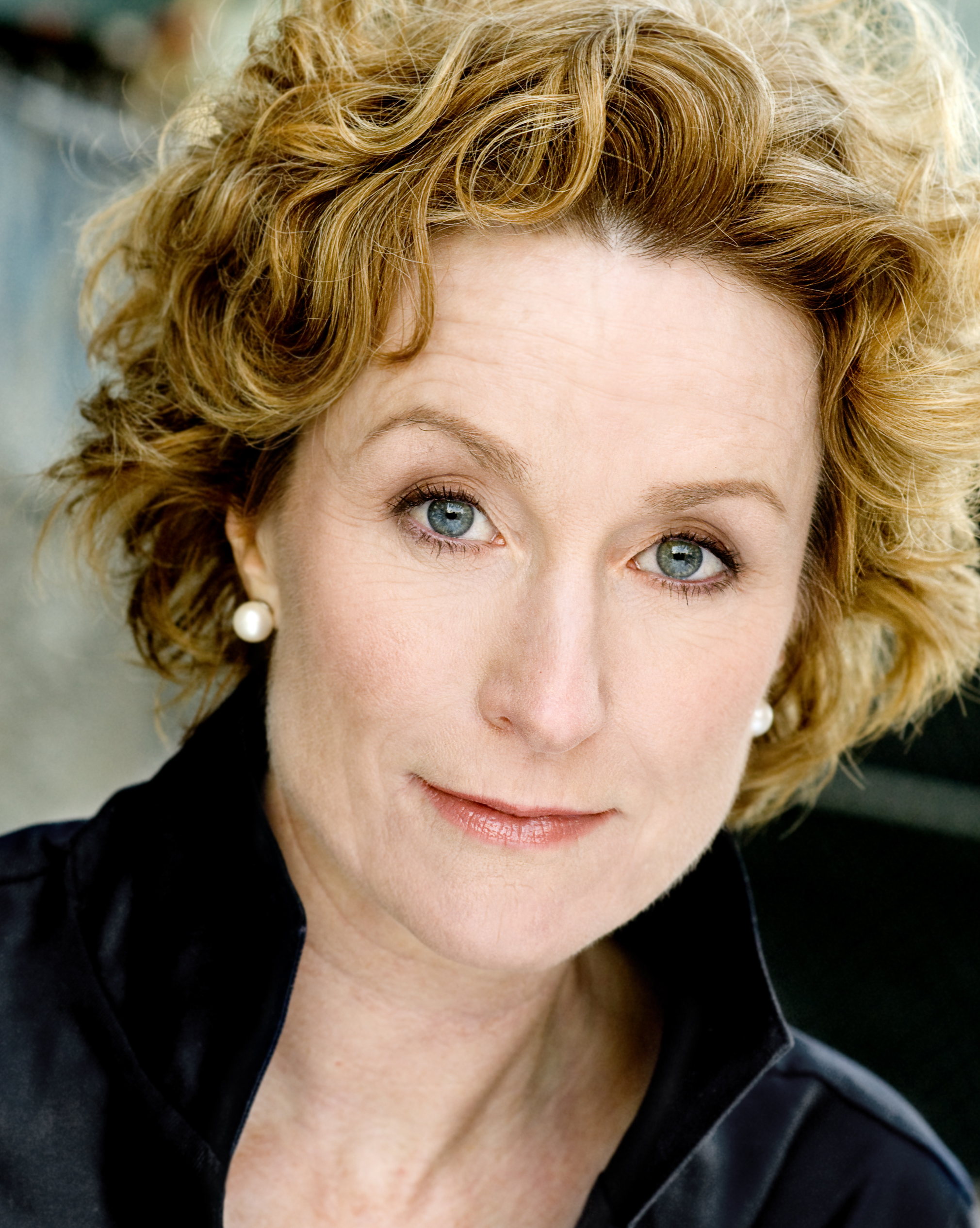 The nypd announced that brian we were blessed to have had her in our lives. banes starred alongside tom cruise in the 1988 film cocktail and played the marybeth elliott in the. Lisa Banes Cocktail 1988 . Lisa Banes